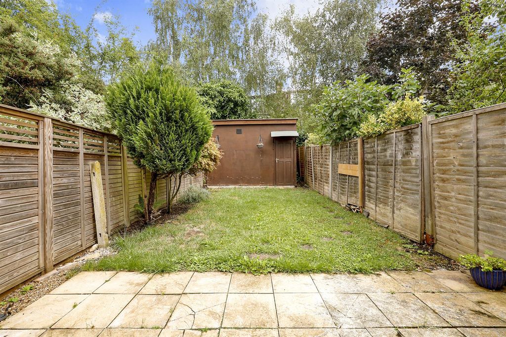 Property photo 3 of 9
