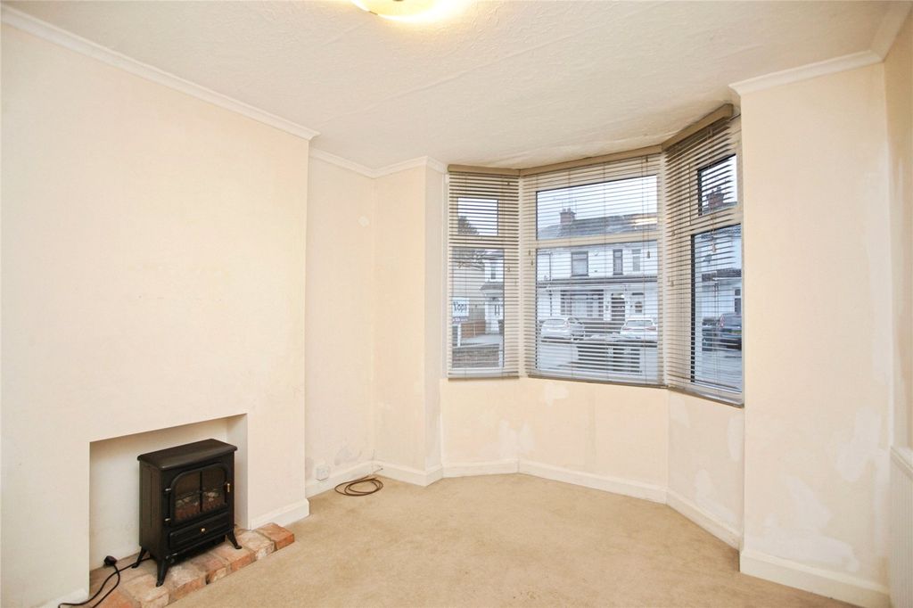 Property photo 3 of 17 Picture No. 13