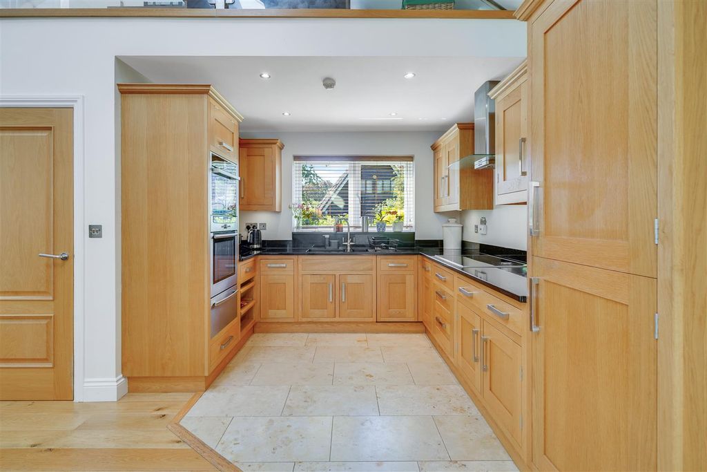 Property photo 3 of 15 Property Photo
