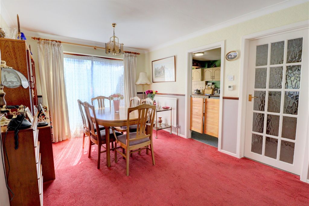 Property photo 3 of 10 Picture No. 04