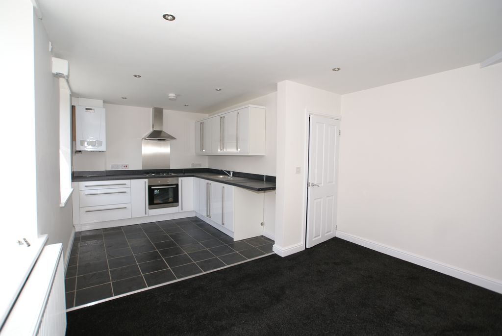 Property photo 3 of 8 60A Smedley (3)