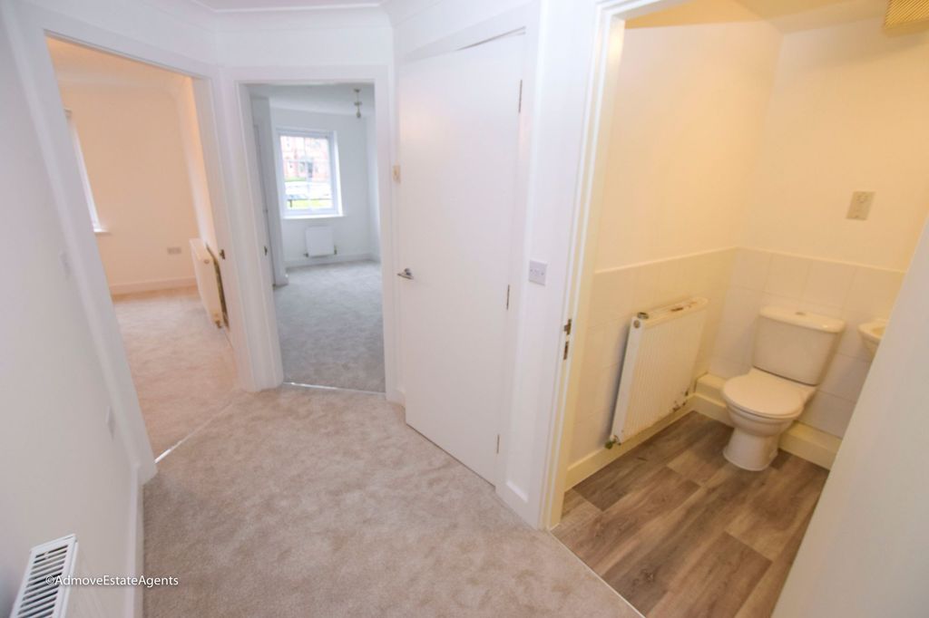 Property photo 3 of 16 Photo 3