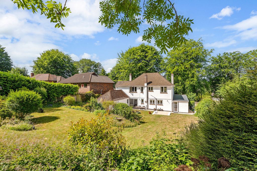 Property photo 2 of 21