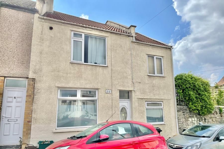 Property photo 1 of 6