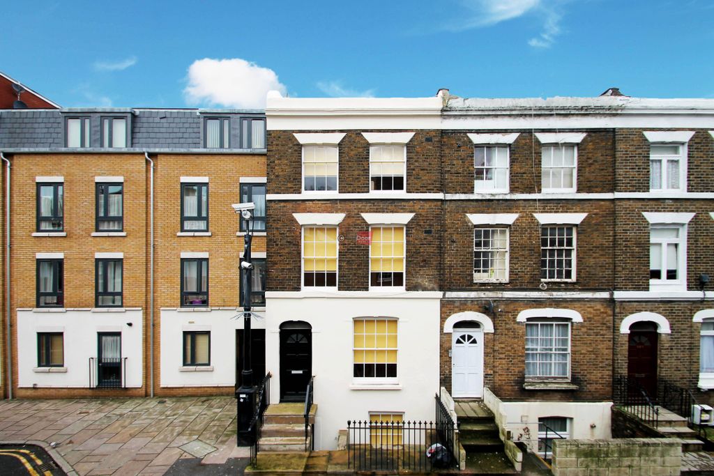 Property photo 1 of 7 1 Bedroom Apartment For Rent