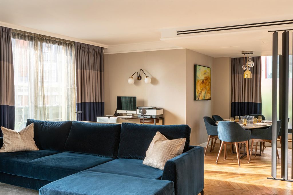 Property photo 2 of 9 Image