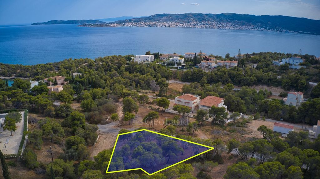 Property photo 3 of 21