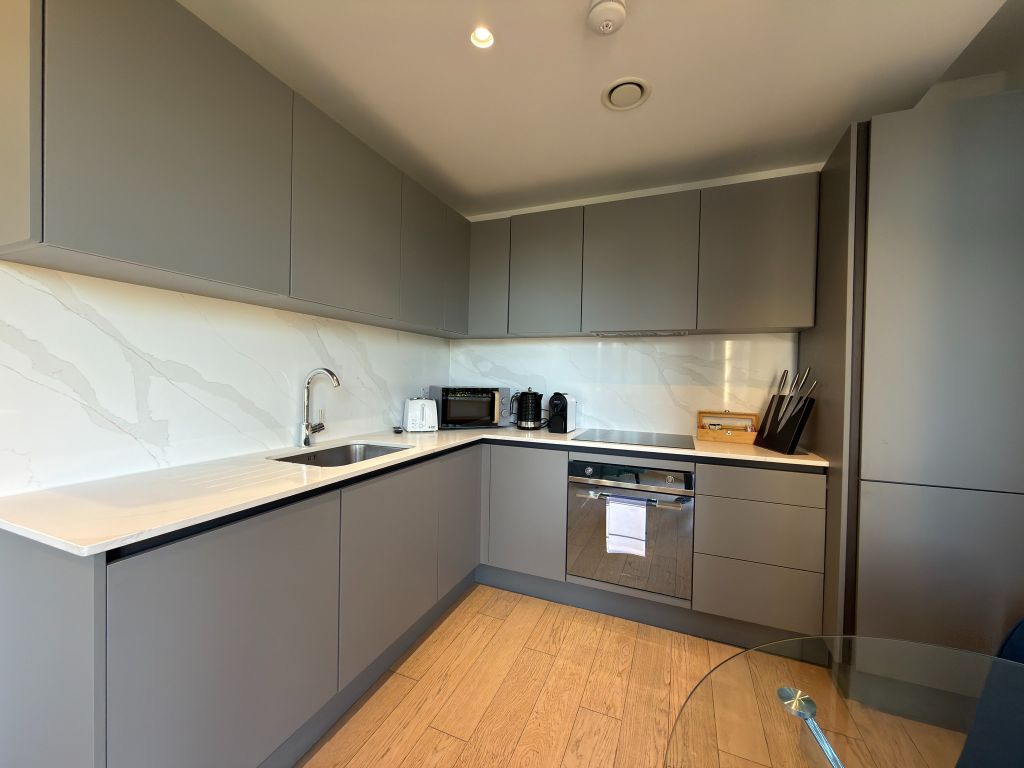 Property photo 2 of 19 Kitchen