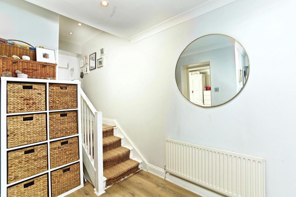 Property photo 3 of 15 Pbox-Img.Jpg