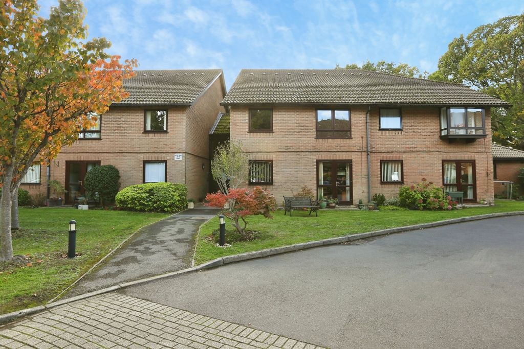 Property photo 1 of 23 Pbox-Img.Jpg
