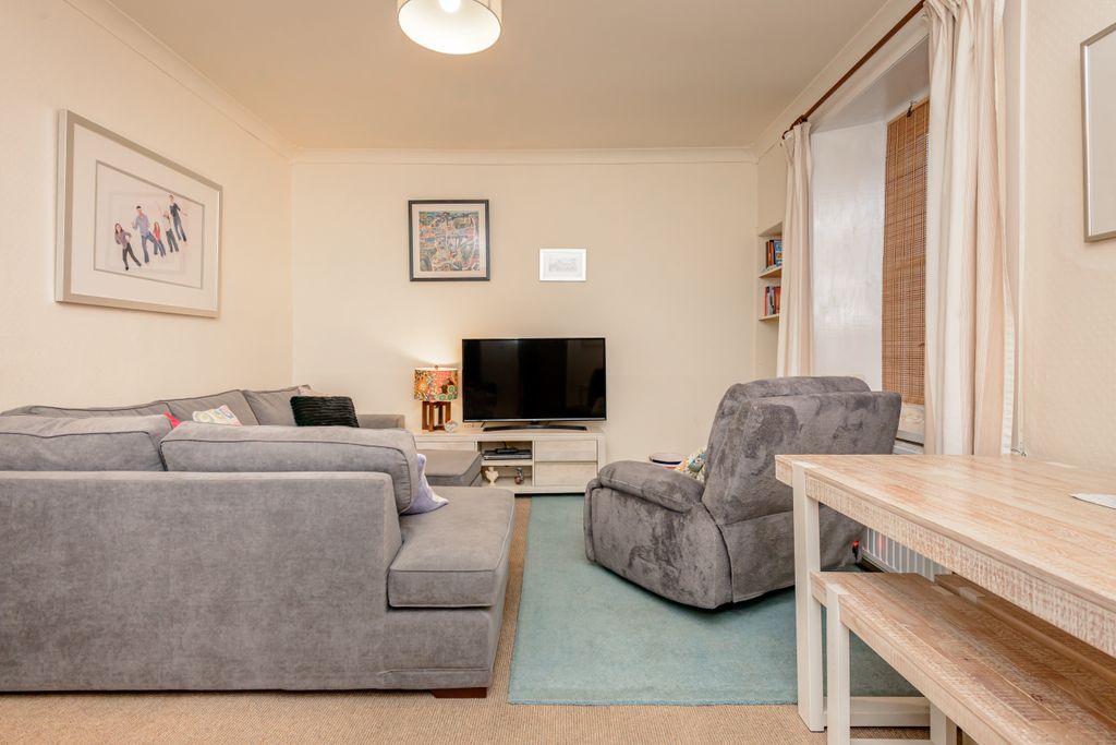 Property photo 3 of 17 Property Image 3