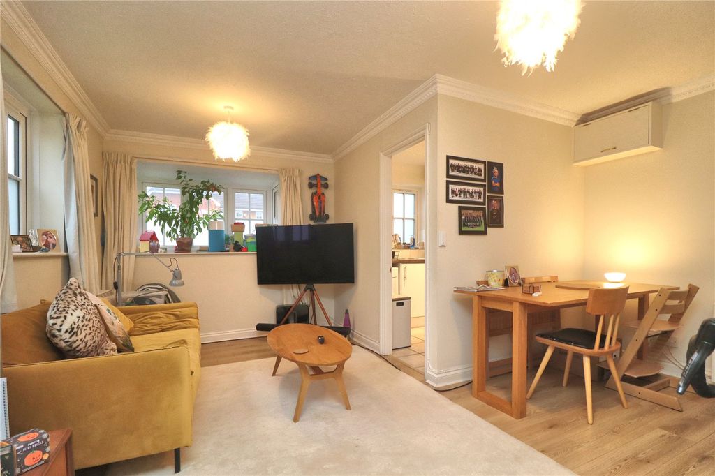 Property photo 2 of 7 Picture No. 04