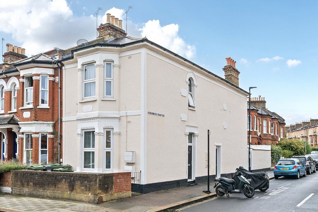 Property photo 1 of 13 Picture No. 11