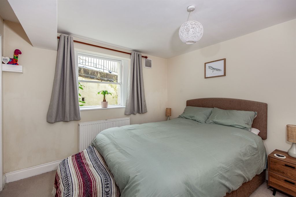 Additional image 13 of 2 bed flat for saleUpper East Hayes, Bath BA1