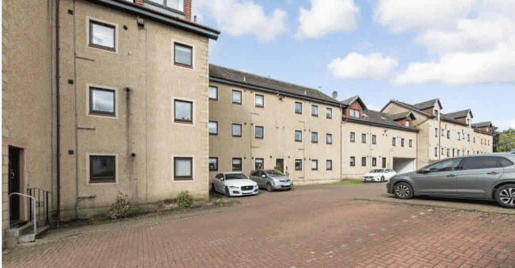 Property photo 2 of 19