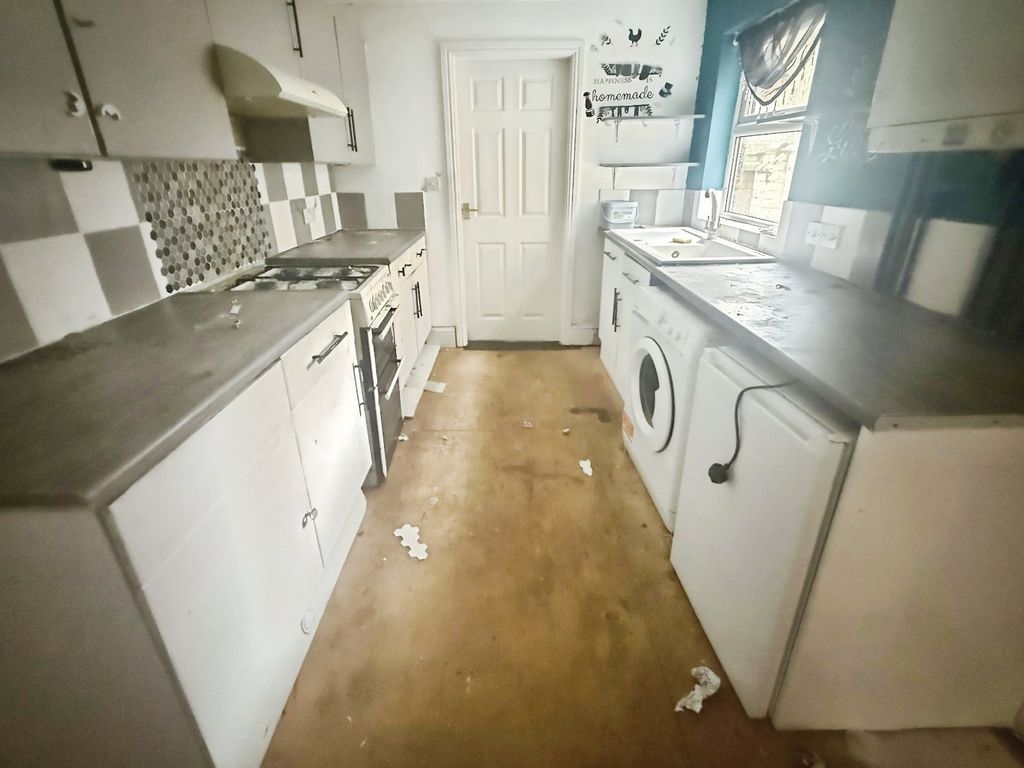 Property photo 3 of 15 Picture No. 07