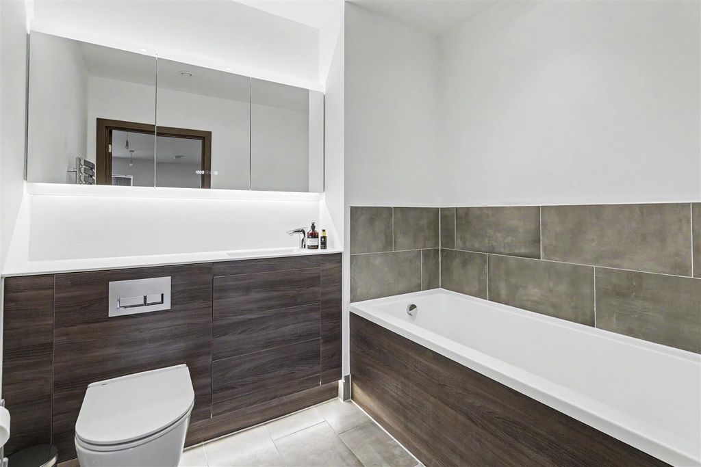 Additional image 12 of 2 bed flat for saleGodfrey House, Edinburgh Gate, Harlow CM20