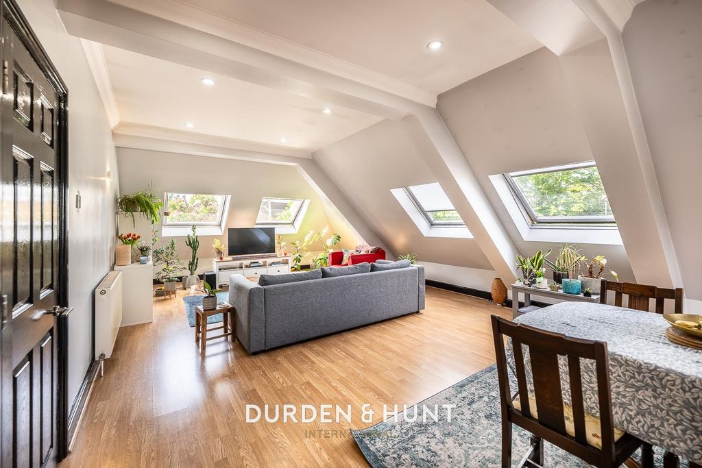 Property photo 2 of 17 Wanstead-17.Jpg