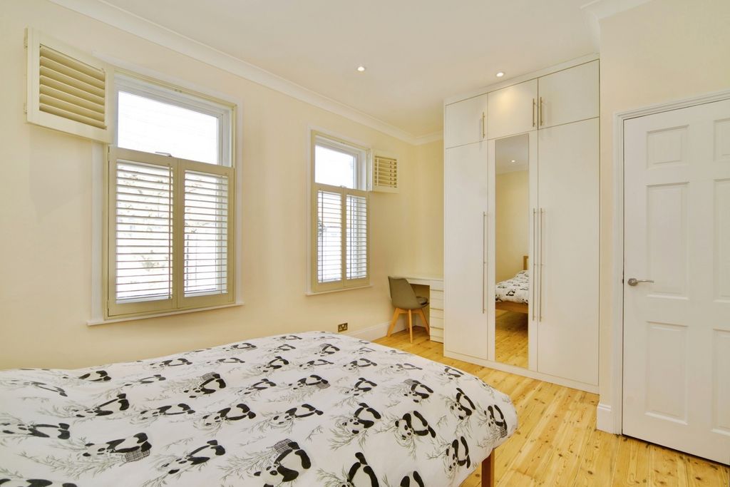 Property photo 3 of 20 Pbox-Img.Jpg