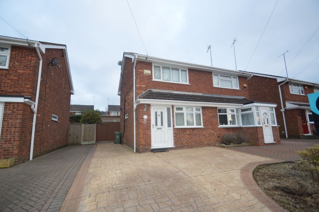 Property photo 1 of 7 Front