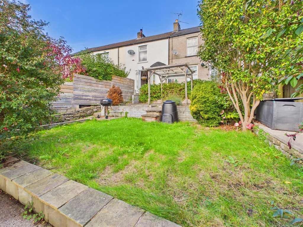 Property photo 1 of 23 Cam01766G0-Pr0853-Still014.Jpg