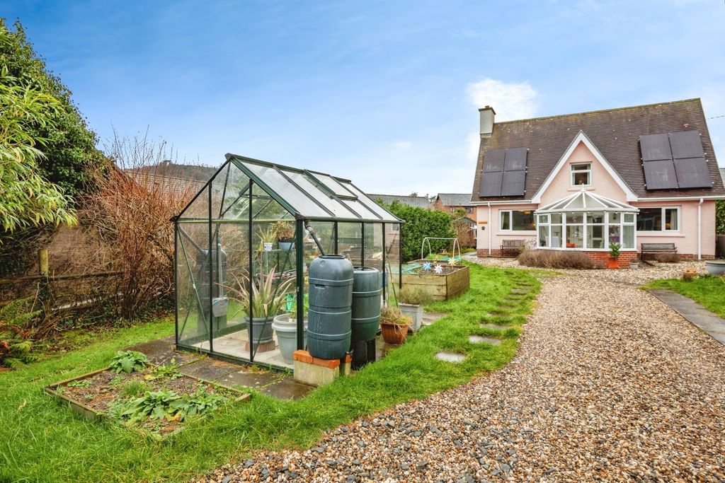 Property photo 3 of 20 Pbox-Img.Jpg