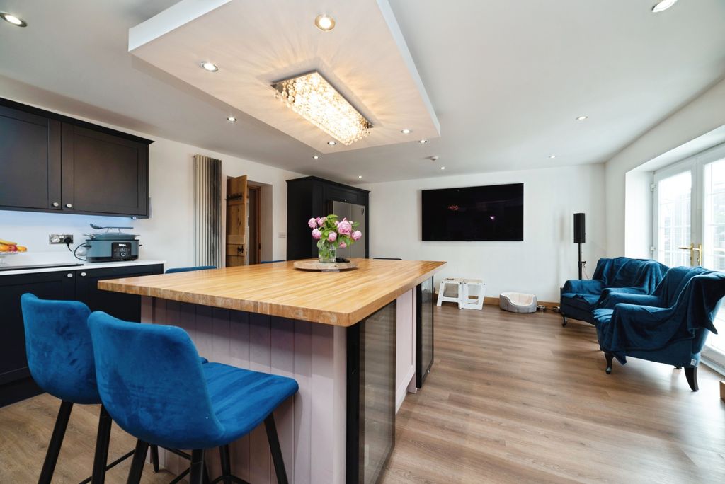 Additional image 4 of 4 bed detached house for saleMain Street, Beal, Goole DN14