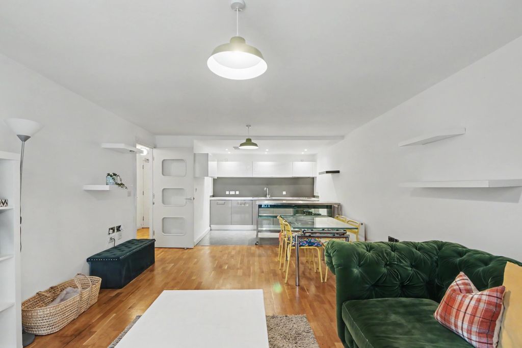 Property photo 2 of 11 Img_9641