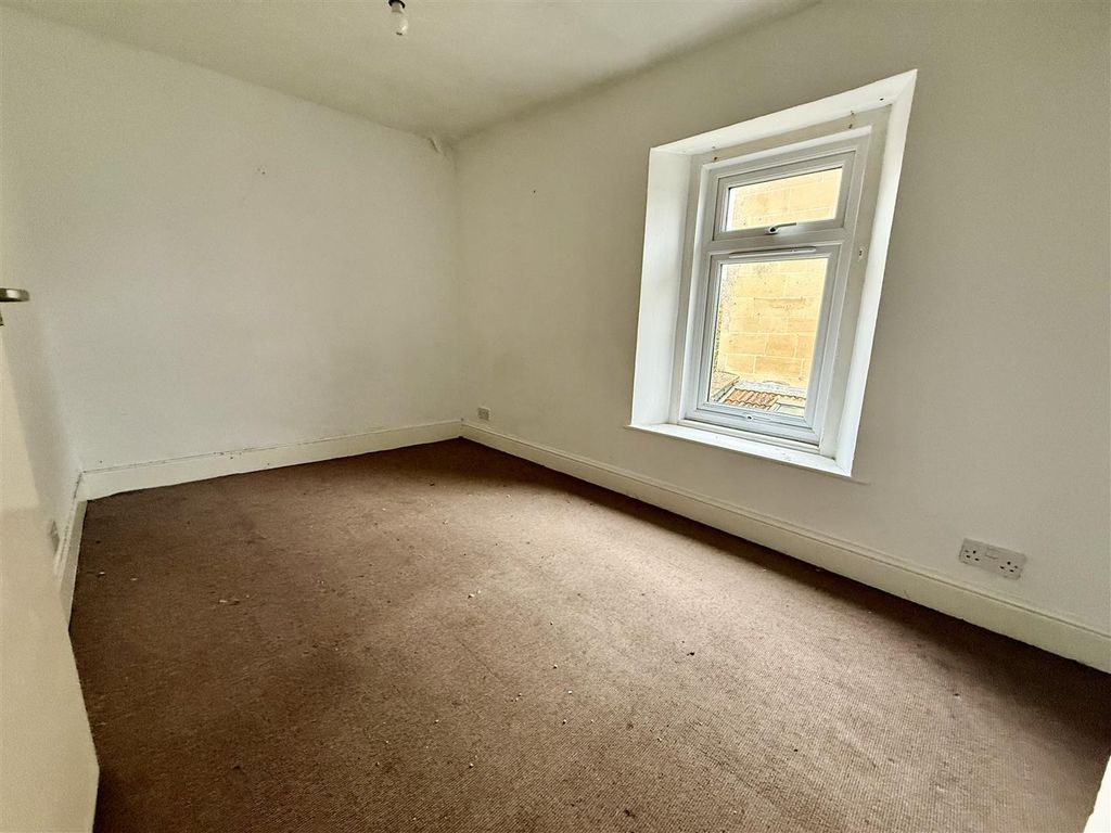 Additional image 14 of 4 bed semi-detached house for saleSt. Margarets Hill, Bradford-On-Avon BA15