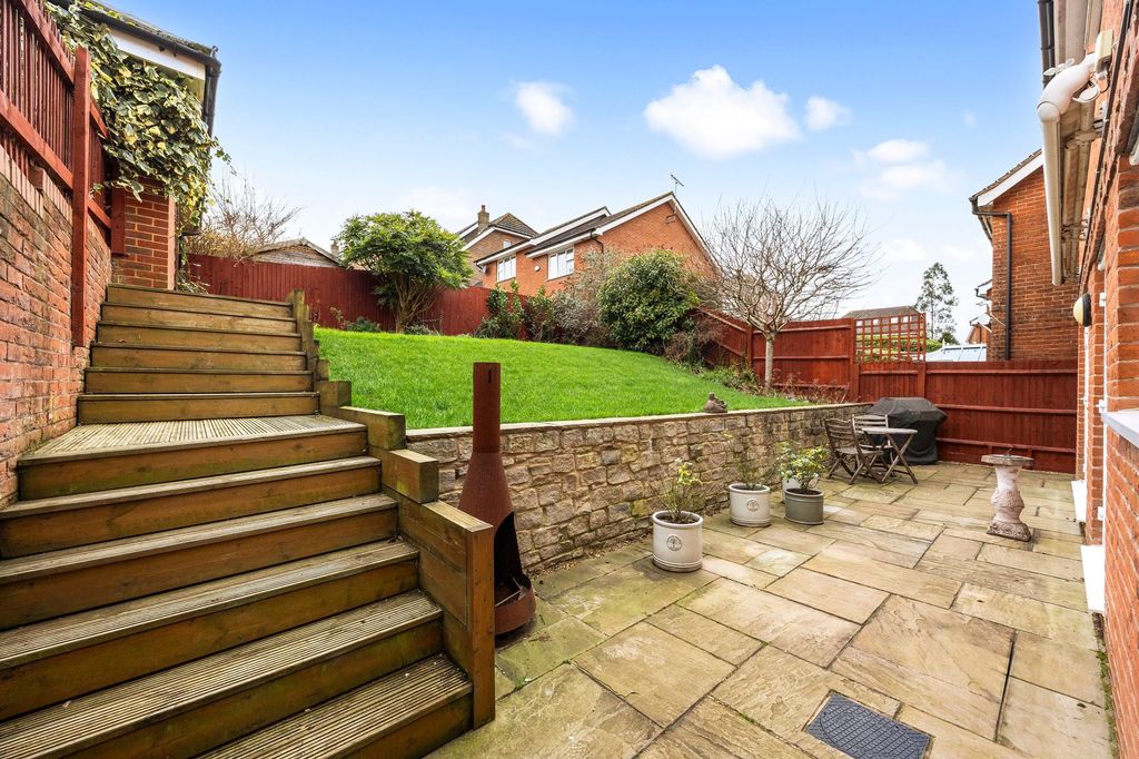 Property photo 3 of 23