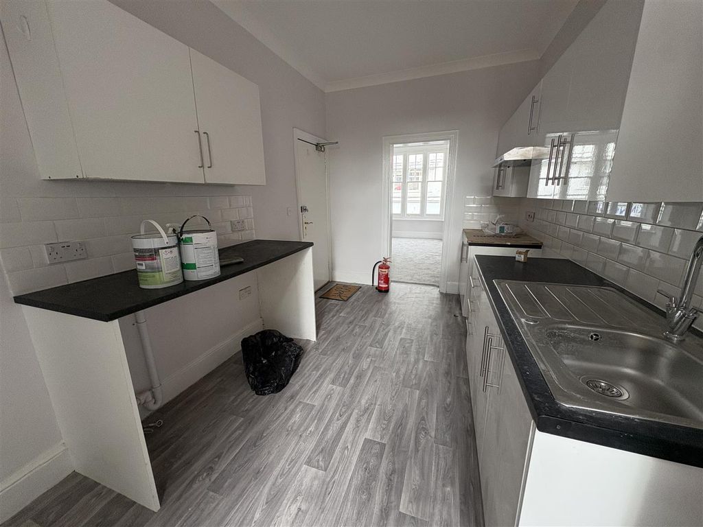 Property photo 3 of 12 Img_6066.Jpeg