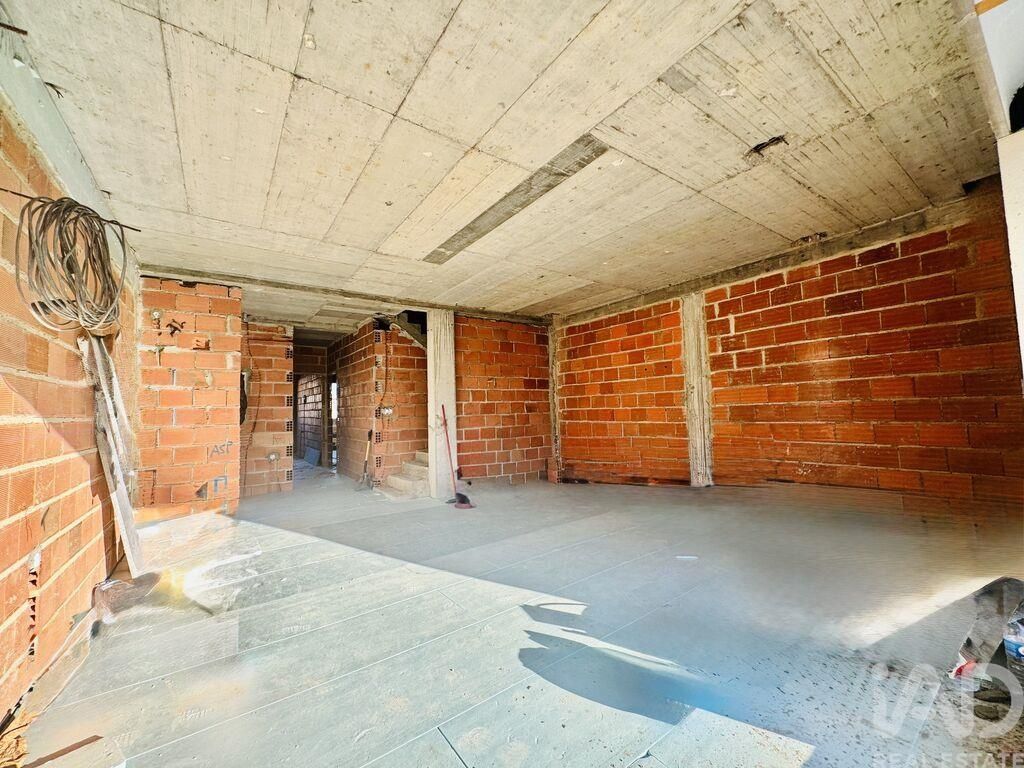 Property photo 3 of 3