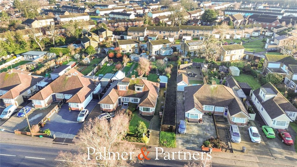 Property photo 3 of 22 Picture No. 04