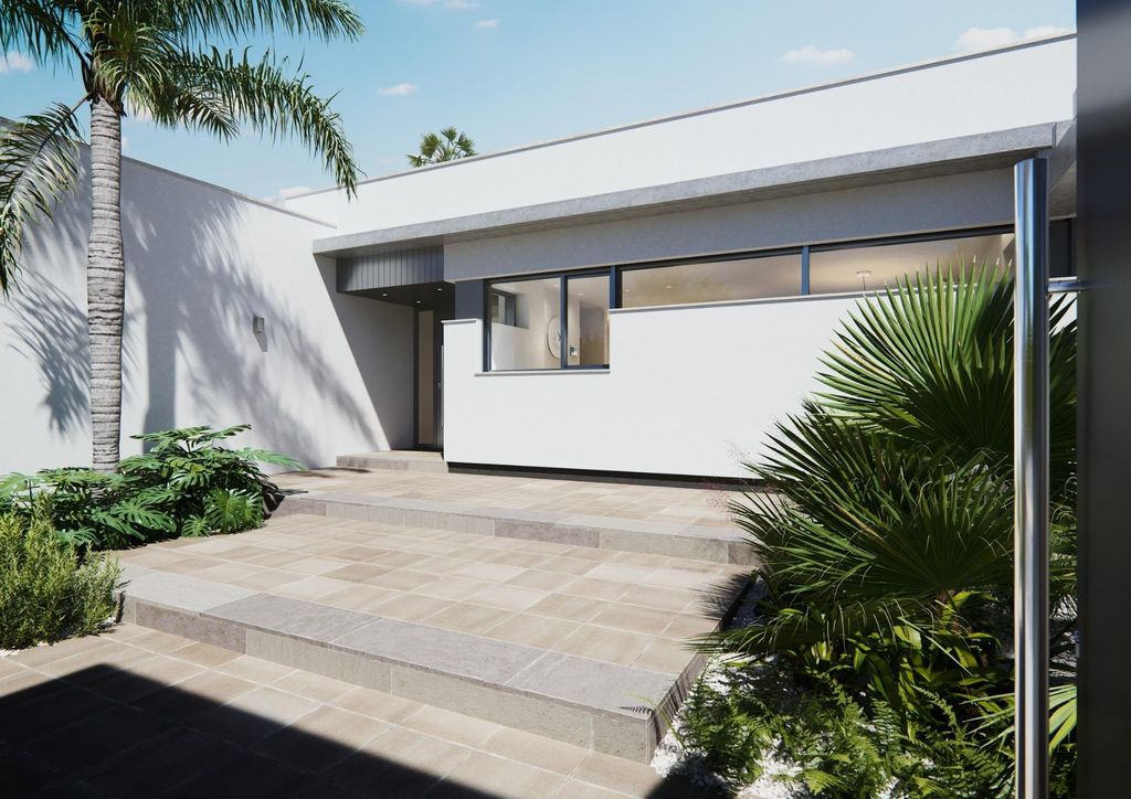 Property photo 3 of 28