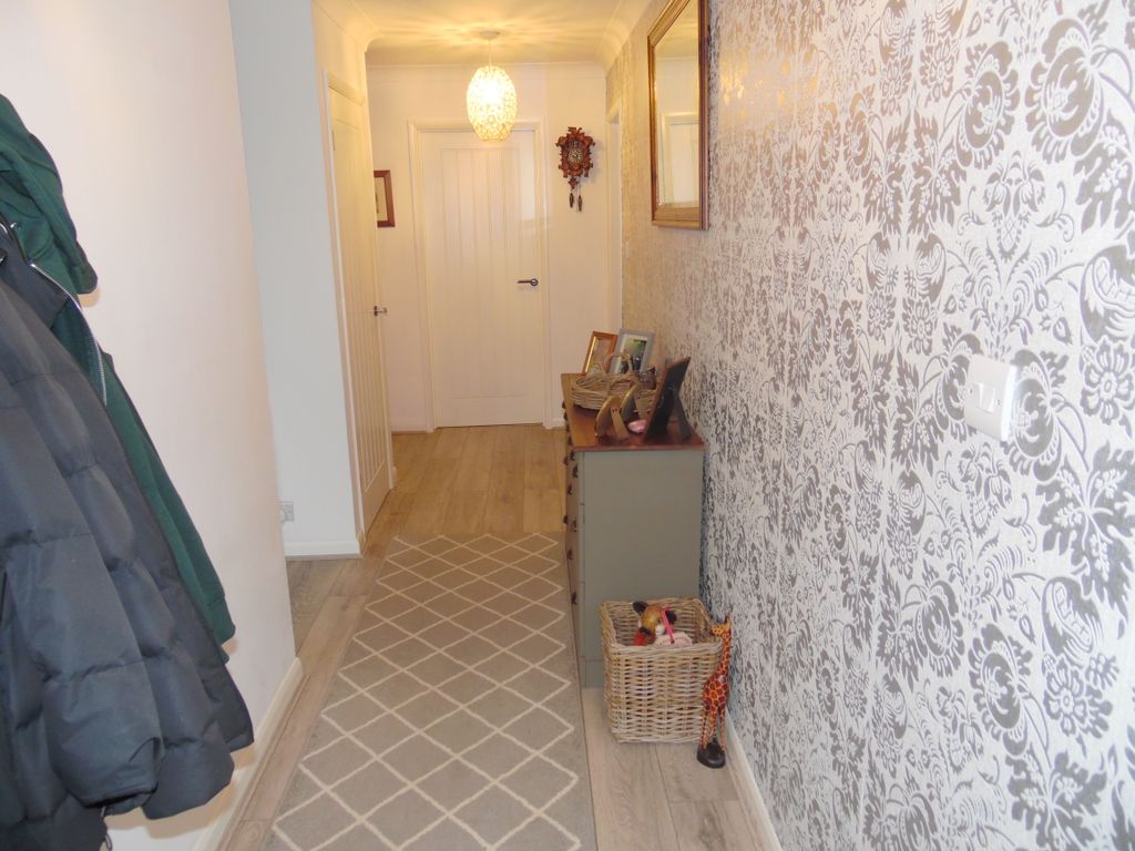 Property photo 2 of 44 Hallway