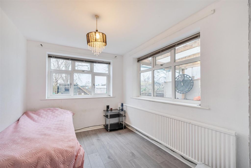 Additional image 21 of 4 bed end terrace house for saleSouthcote Avenue, Feltham TW13