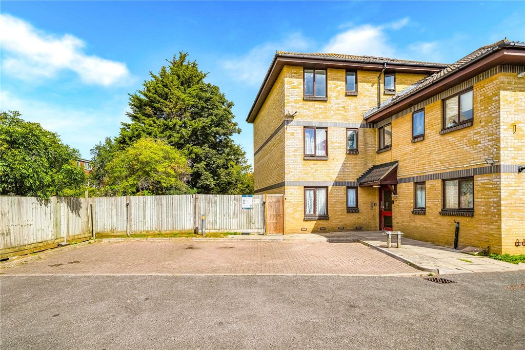 Property photo 1 of 12 Picture No. 05