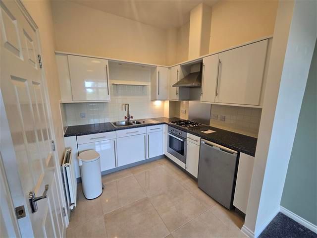 Property photo 3 of 5 Kitchen