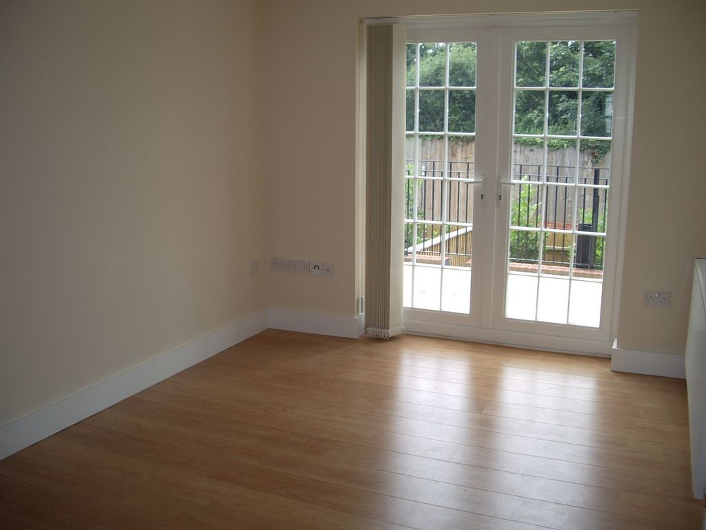 Property photo 3 of 4 Photo 3