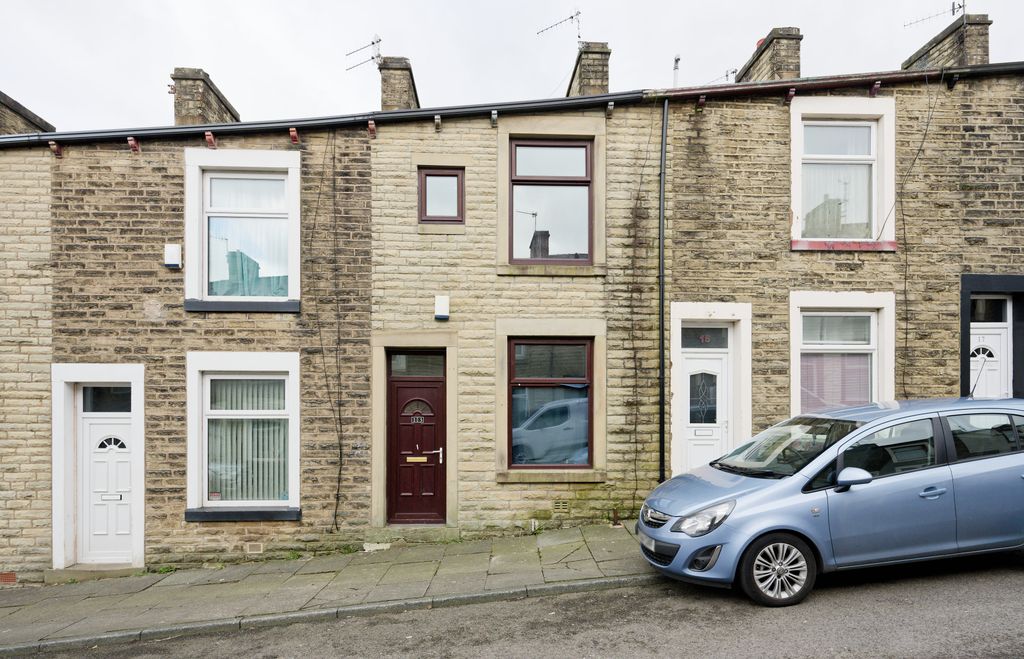 Property photo 1 of 19
