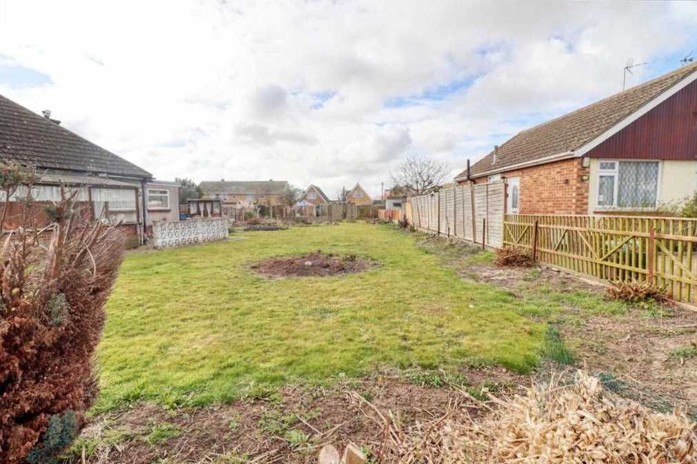 Property photo 2 of 3