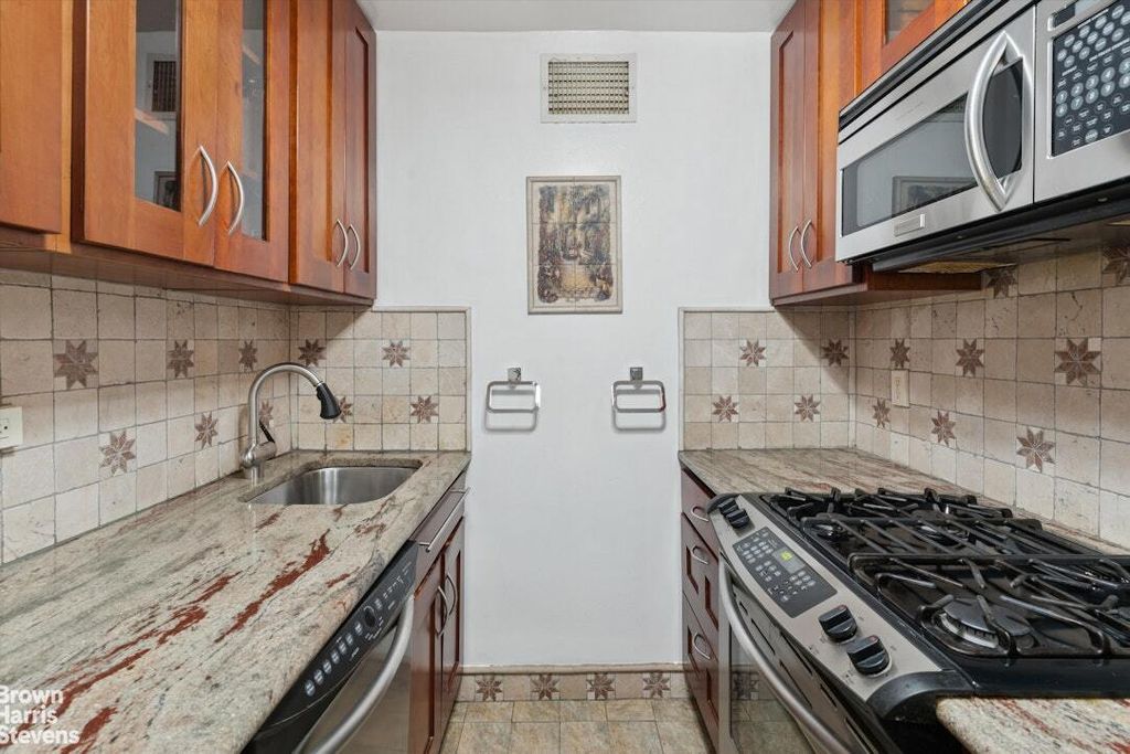 Property photo 2 of 18 <Alttext/>