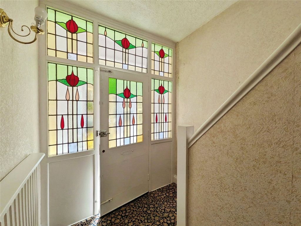 Property photo 3 of 20 Hallway