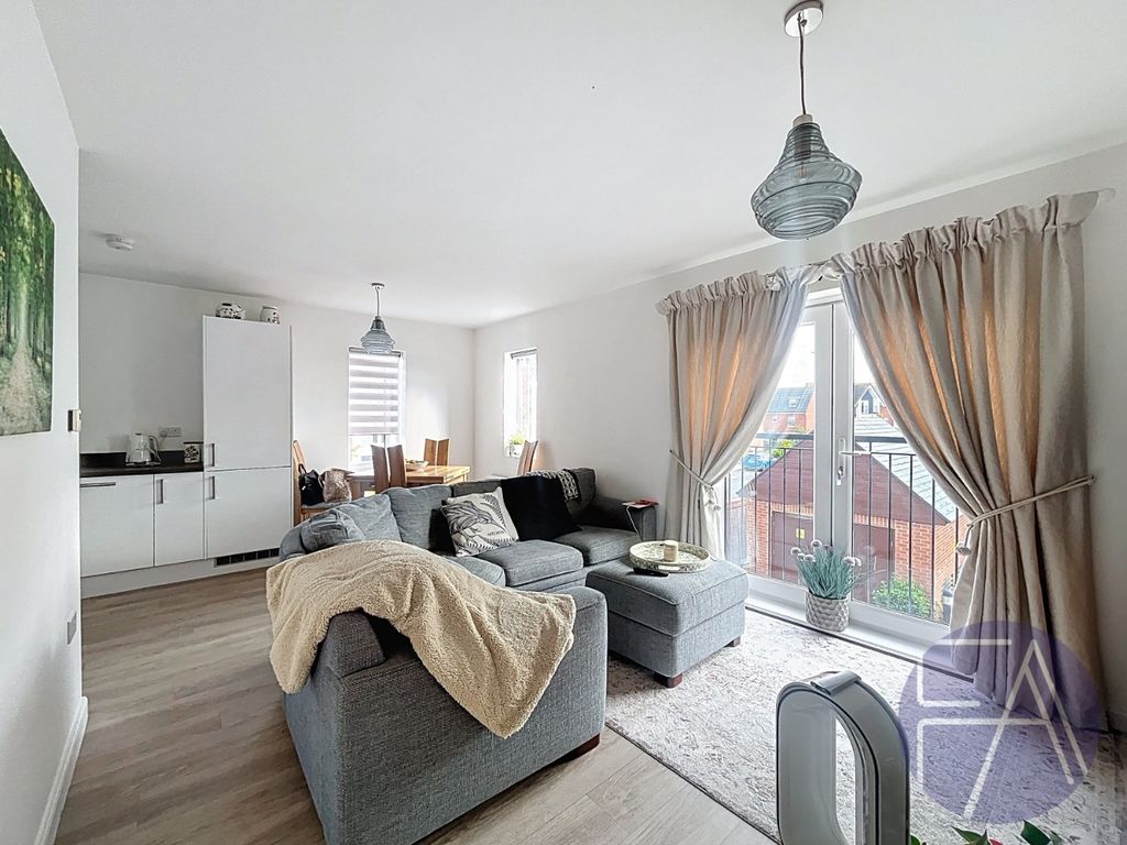 Property photo 3 of 12 4434914