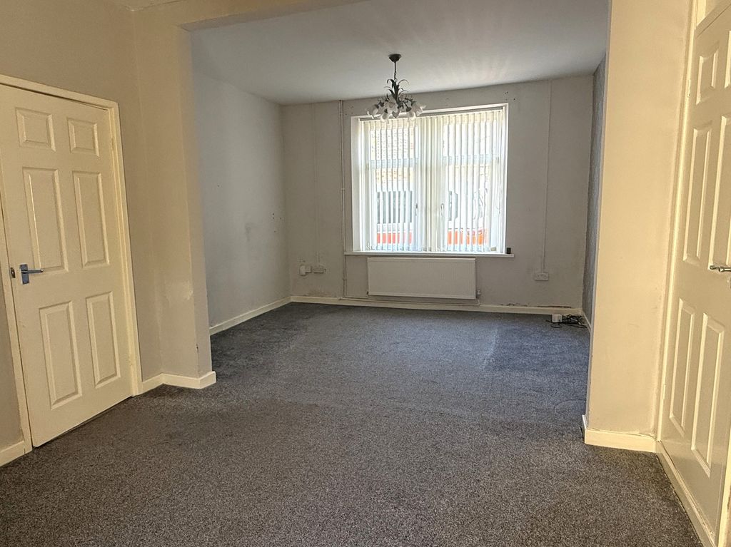 Property photo 2 of 10 Not Specified