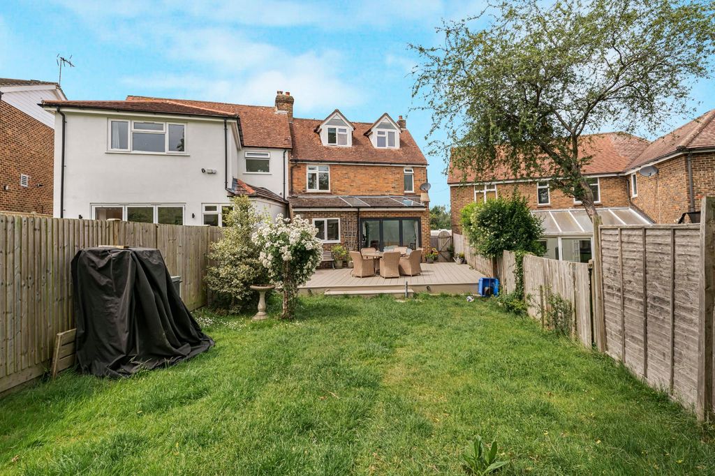 Property photo 3 of 19 Picture No. 23