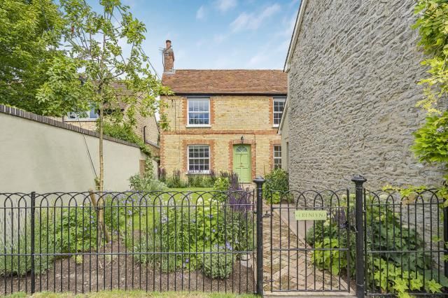 Property photo 1 of 34 Front