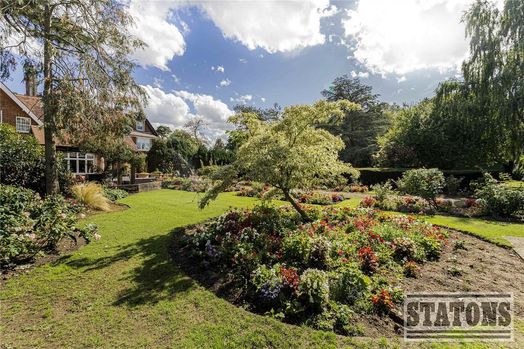 Additional image 25 of 9 bed detached house to rentRush Green, Hertford, Hertfordshire SG13