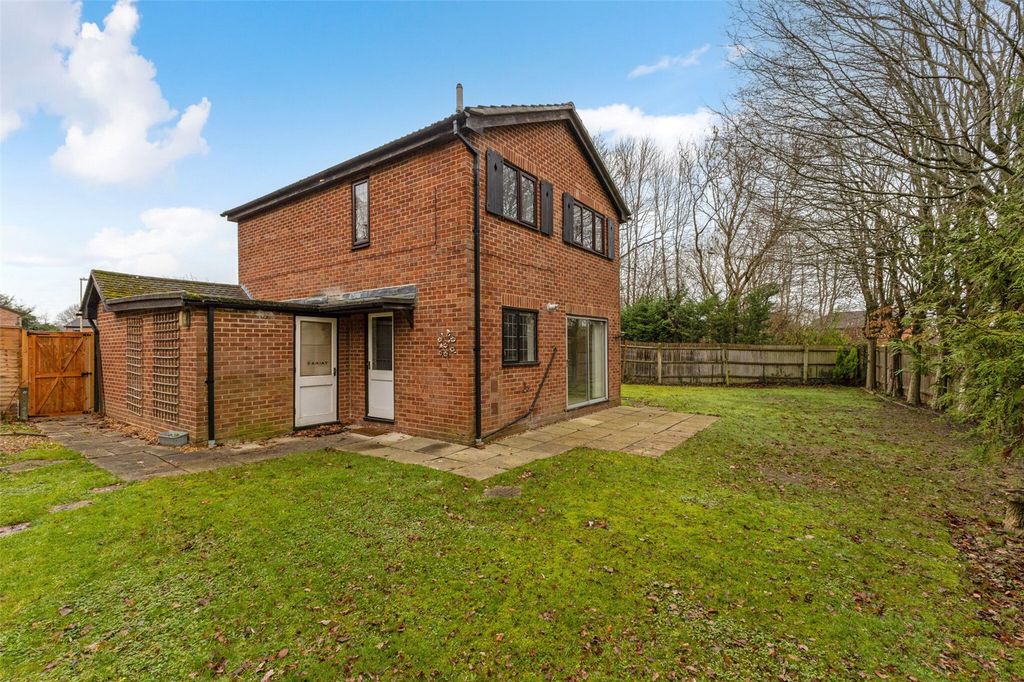 Property photo 2 of 11 Picture No. 08