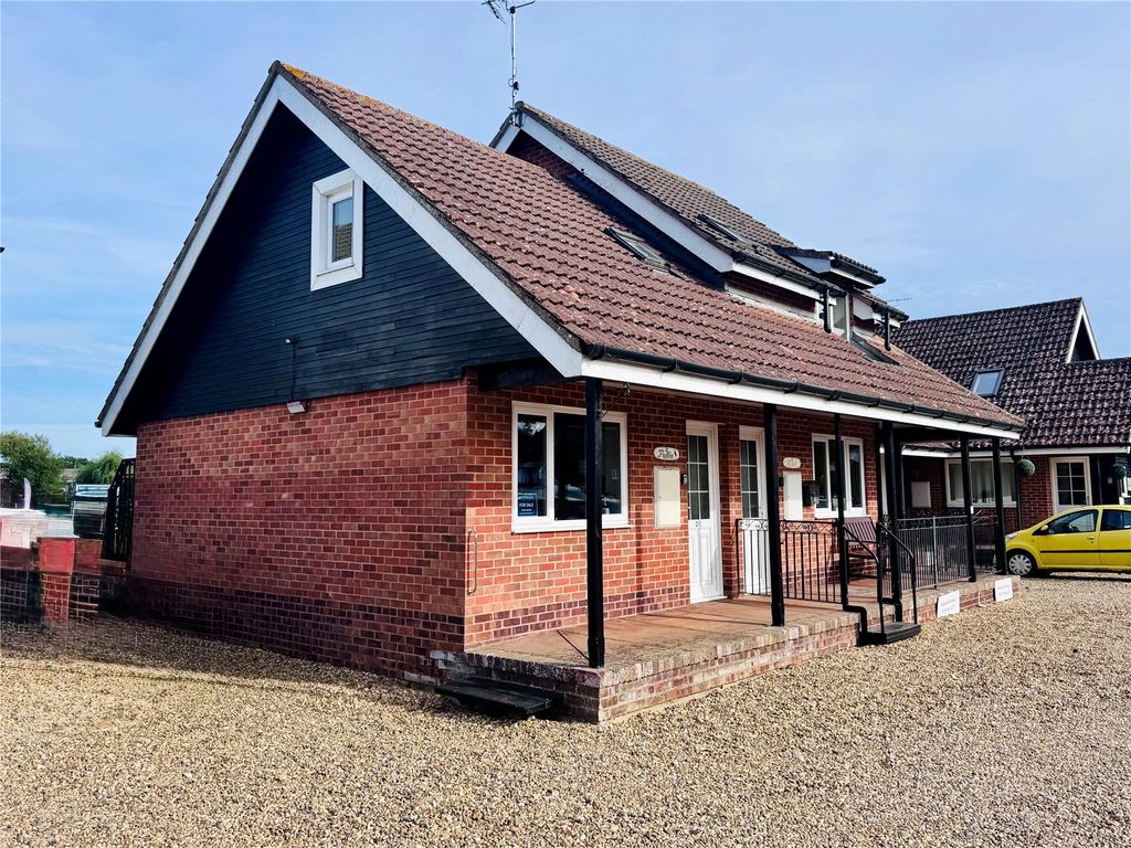 Property photo 3 of 14 Picture No. 26